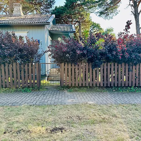 Moss And Pines By The Sea With Private Parking Villa Ventspils Exterior photo